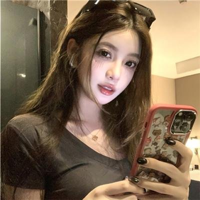 丹顶鹤女孩